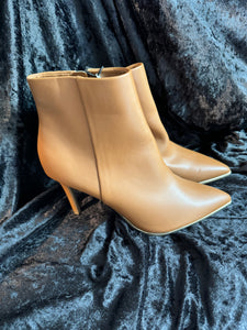 "2nd Swag Chic" Brown Ankle Boots