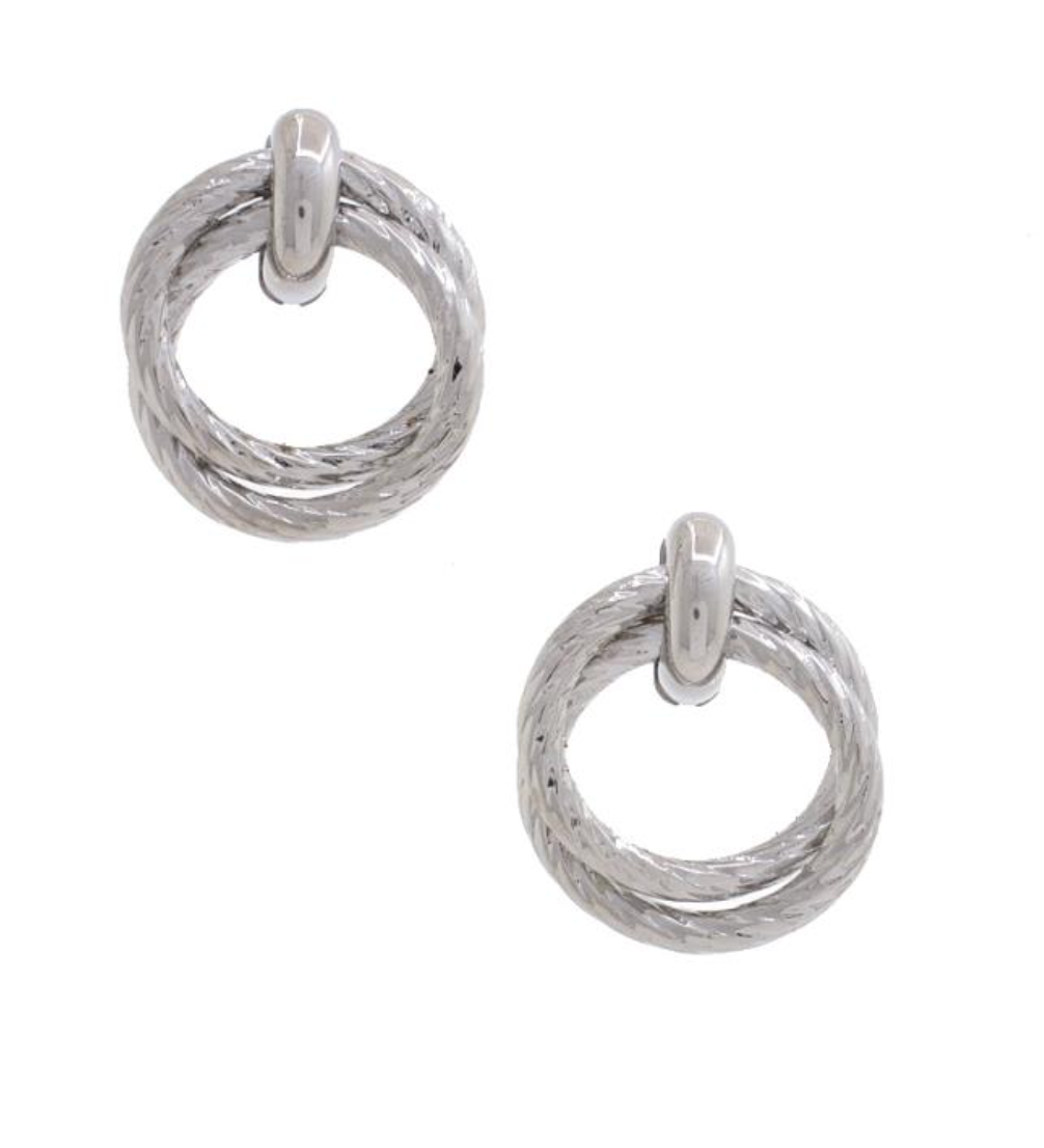 TWISTED DOUBLE CIRCLE EARRING