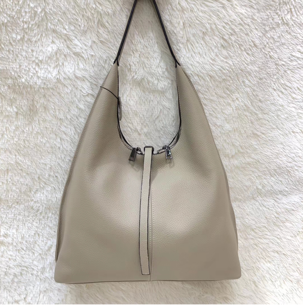 TOMMIE Thedra Lorraine Hobo Handbag